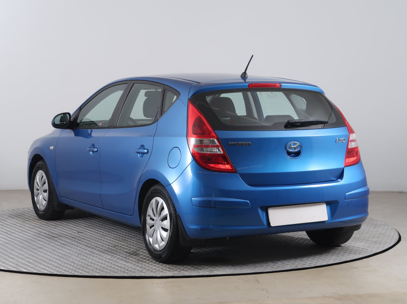 Hyundai i30, 2010