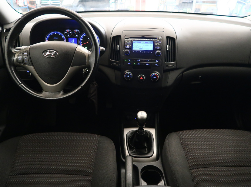 Hyundai i30, 2010
