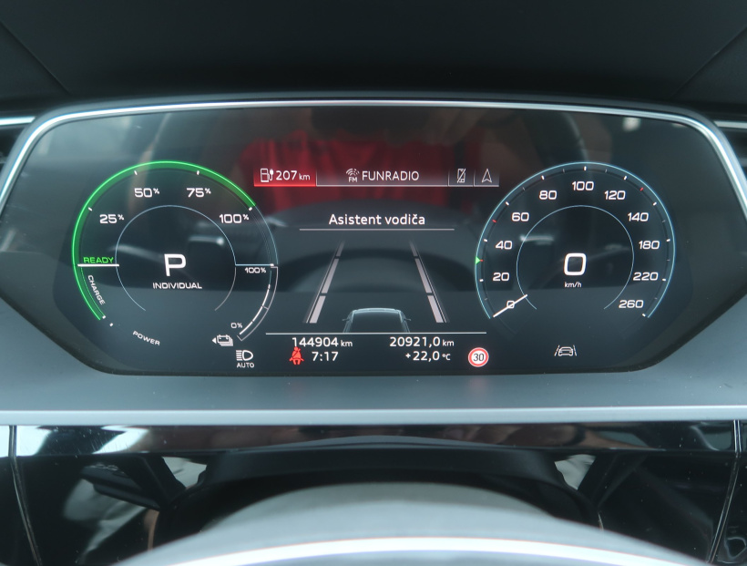 Audi e-tron, 2019