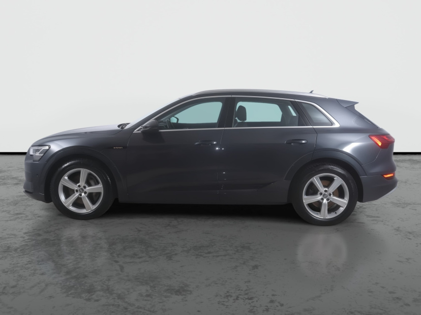 Audi e-tron, 2019