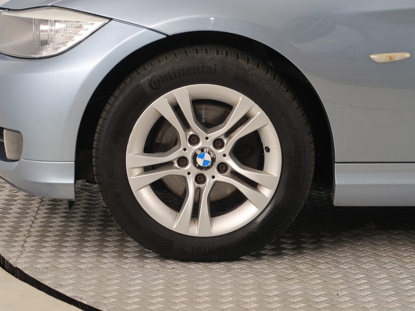 BMW 3, 2010