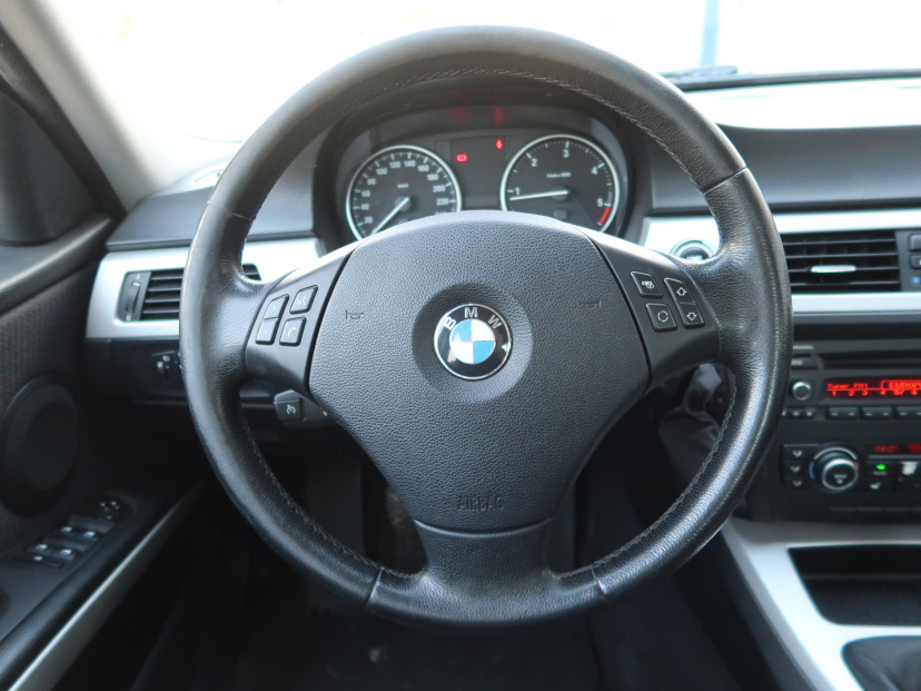 BMW 3, 2010