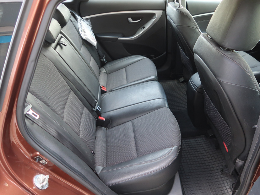 Hyundai i30, 2013