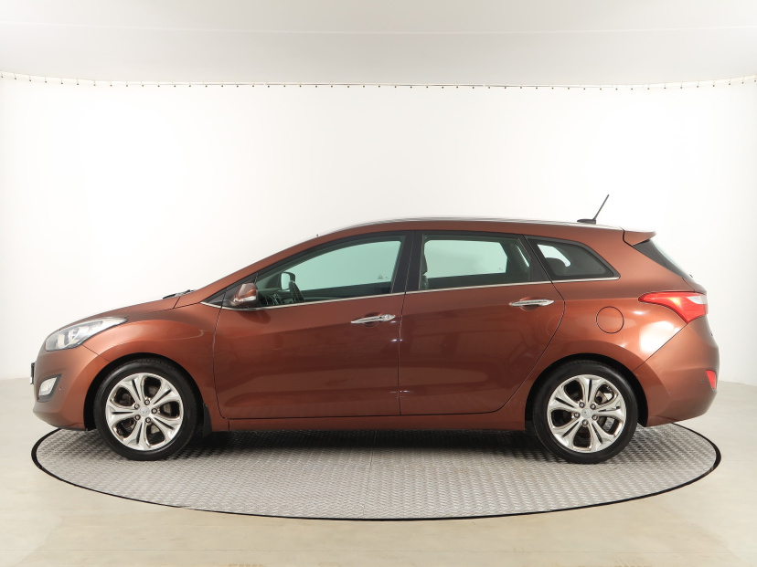 Hyundai i30, 2013