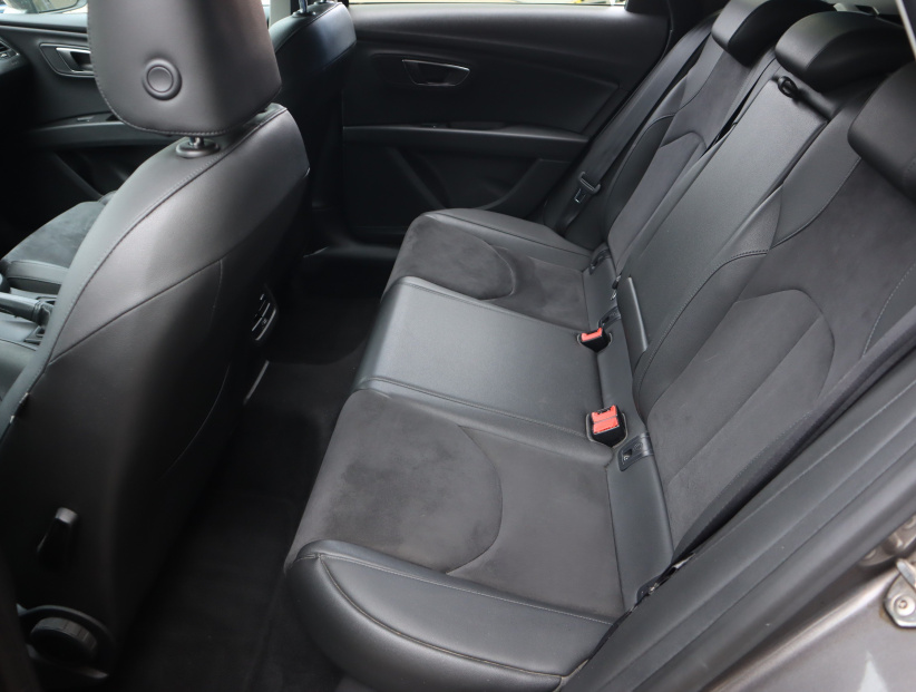 Seat Leon, 2015