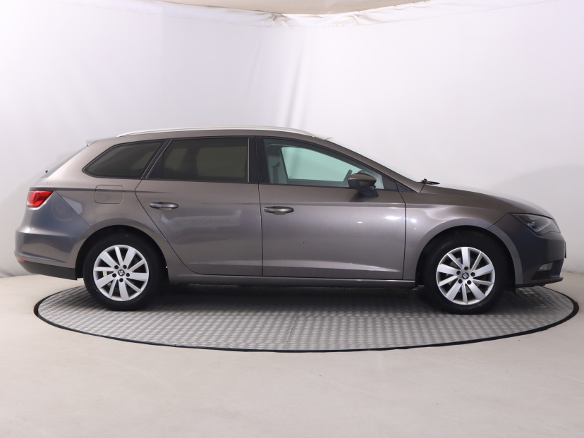 Seat Leon, 2015