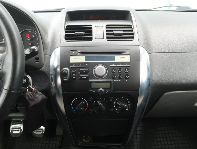 Suzuki SX4, 2009