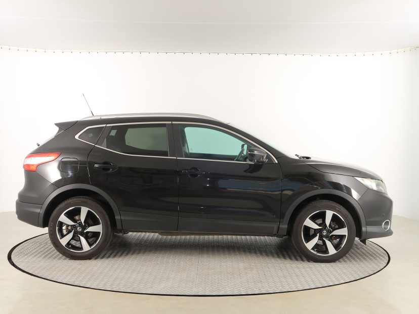 Nissan Qashqai, 2014