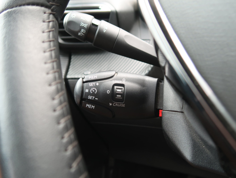 Peugeot 208, 2022