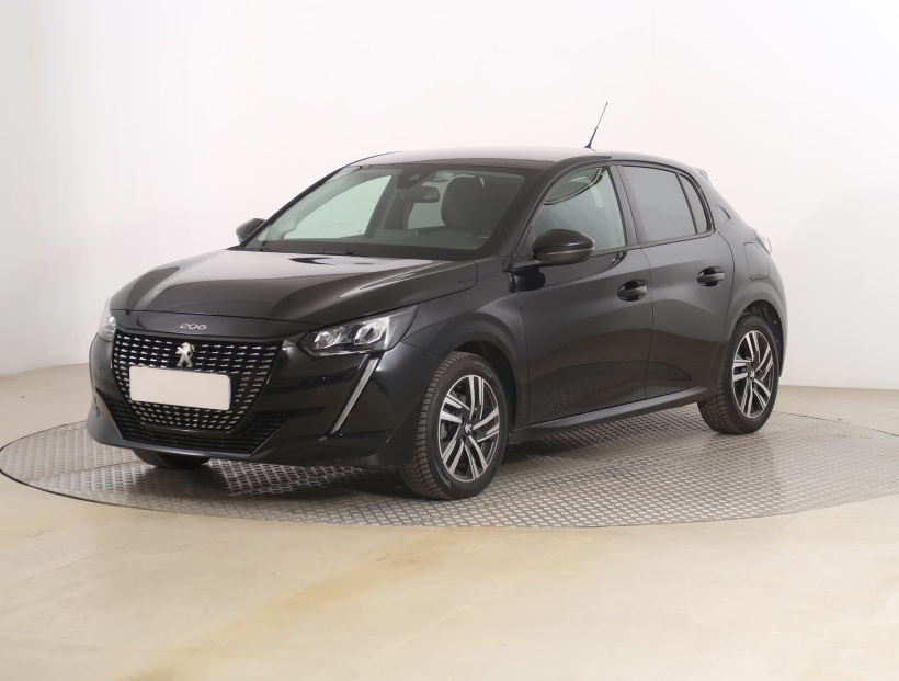 Peugeot 208, 2022