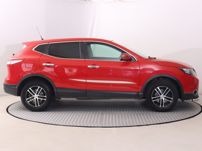 Nissan Qashqai, 2016