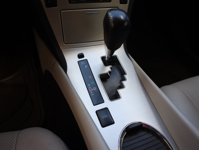 Toyota Avensis, 2012