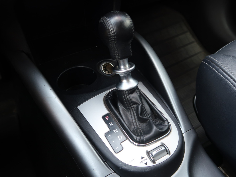 Mitsubishi Outlander, 2010