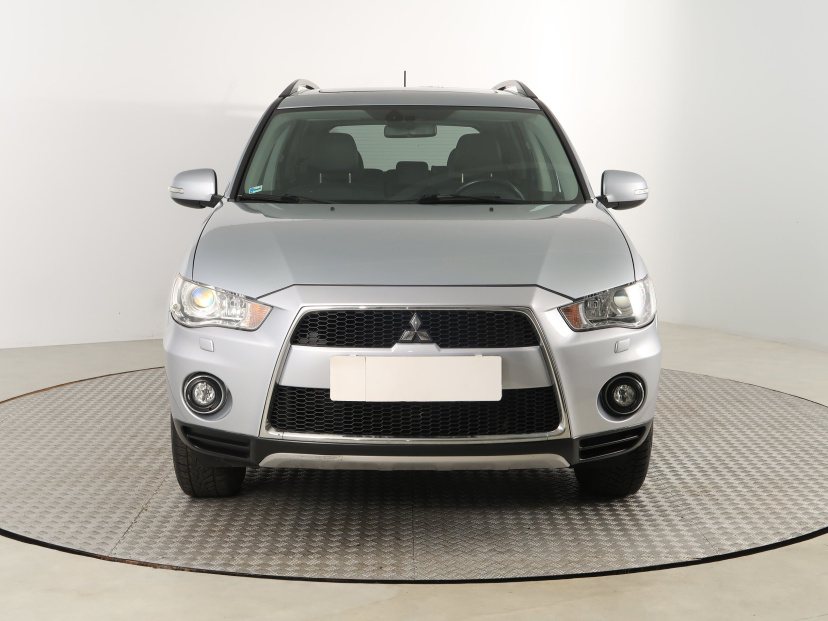 Mitsubishi Outlander, 2010