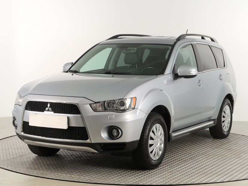 Mitsubishi Outlander, 2010