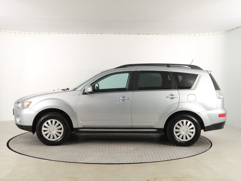 Mitsubishi Outlander, 2010
