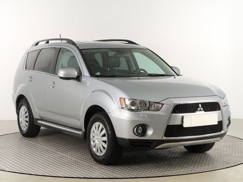 Mitsubishi Outlander, 2010