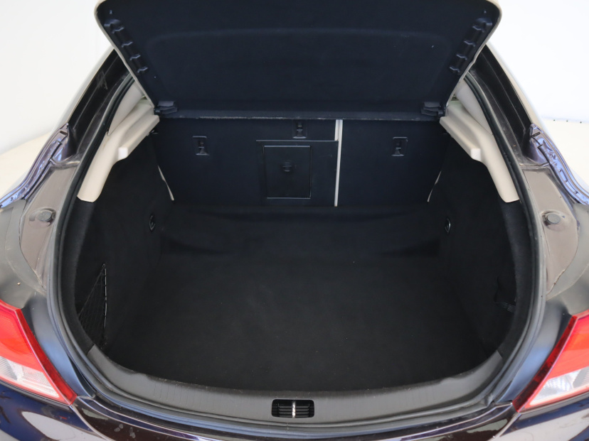 Opel Insignia, 2012