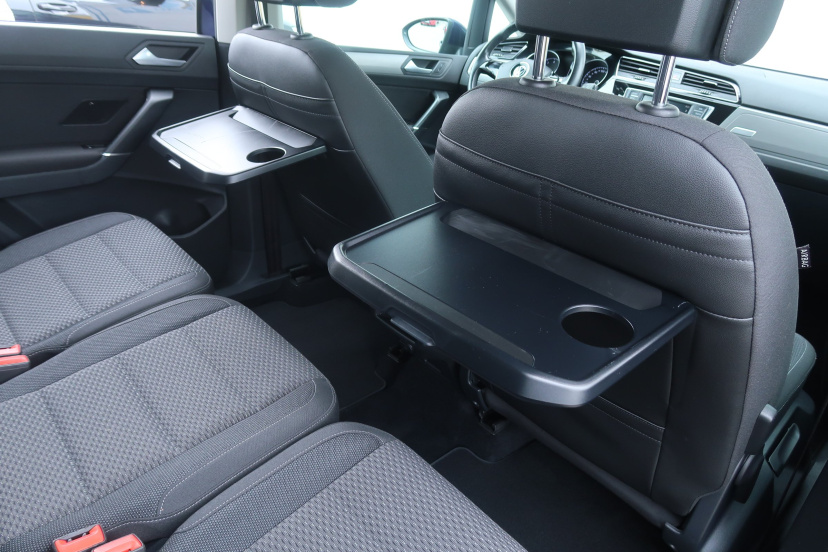 Volkswagen Touran, 2015