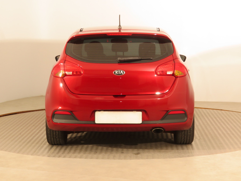 Kia Ceed, 2012