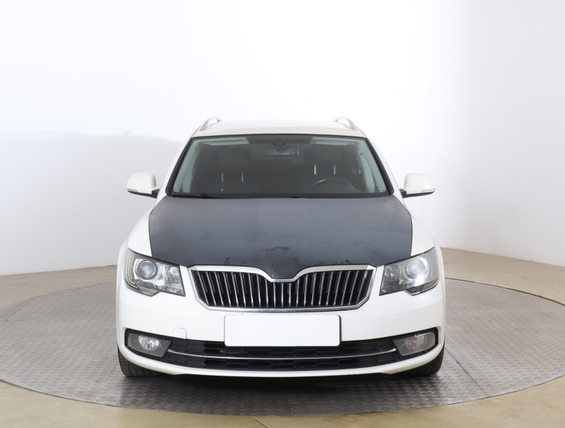 Škoda Superb, 2013