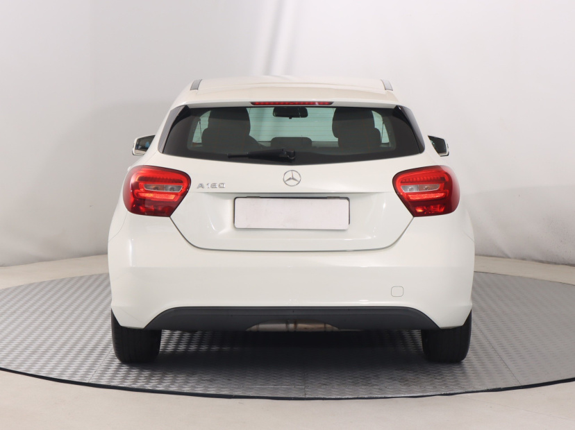 Mercedes-Benz A, 2016