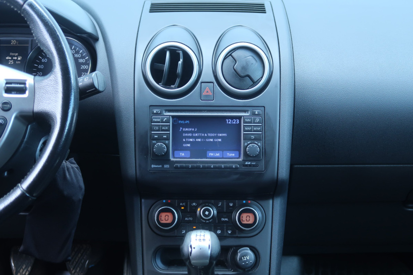 Nissan Qashqai, 2010