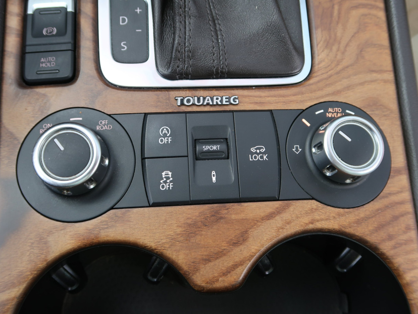 Volkswagen Touareg, 2012