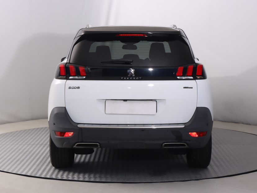Peugeot 5008, 2018