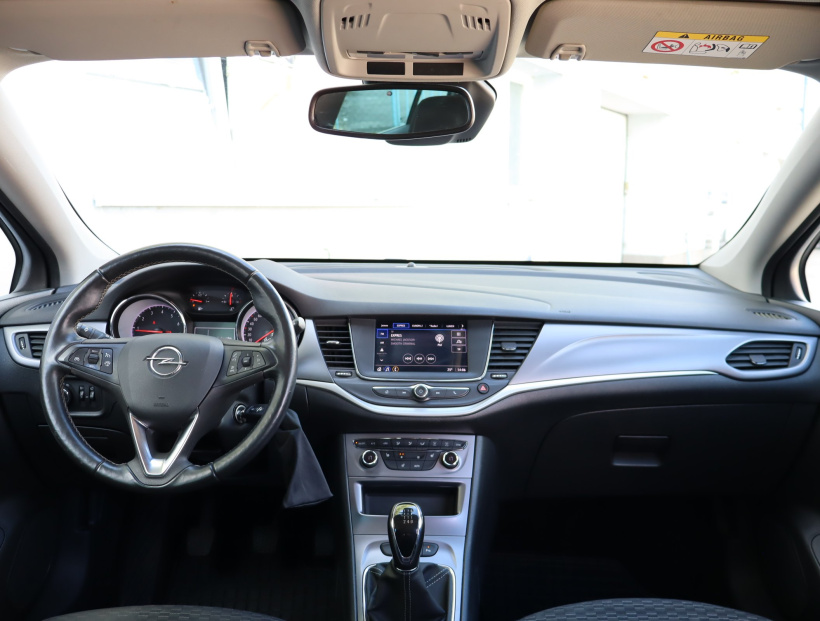 Opel Astra, 2020