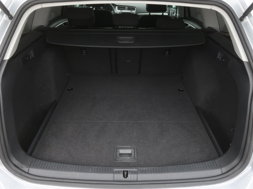 Volkswagen Golf, 2016