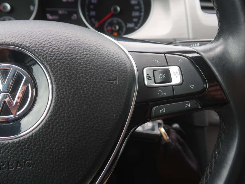 Volkswagen Golf, 2016