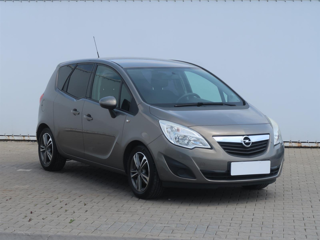 Opel Meriva, 2013