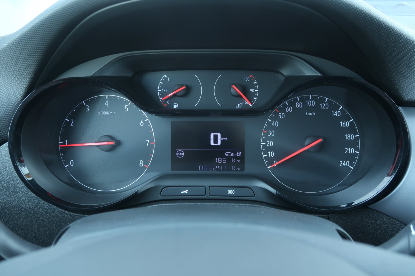 Opel Crossland, 2022