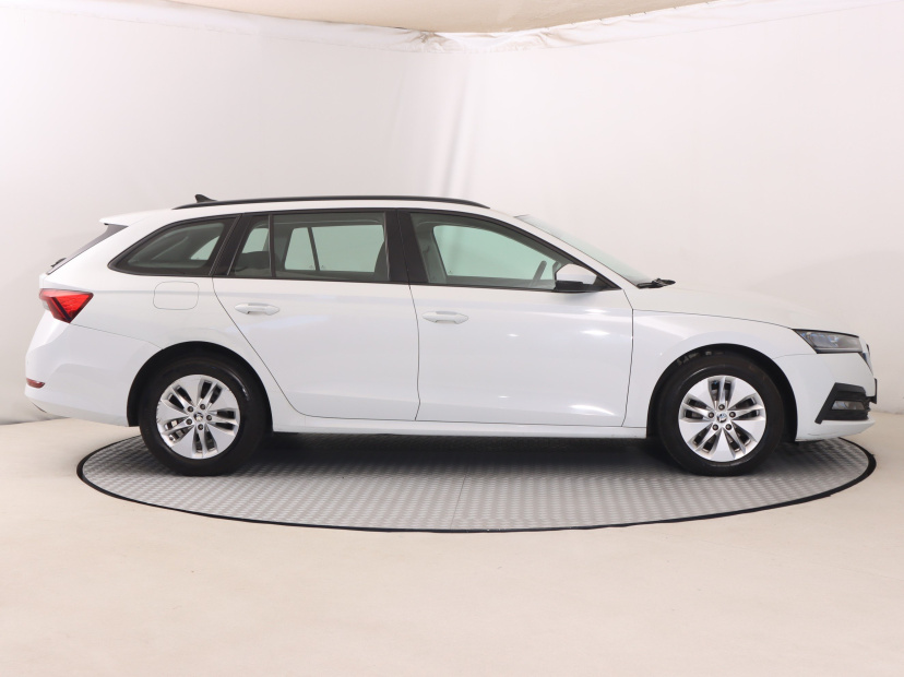 Škoda Octavia, 2021