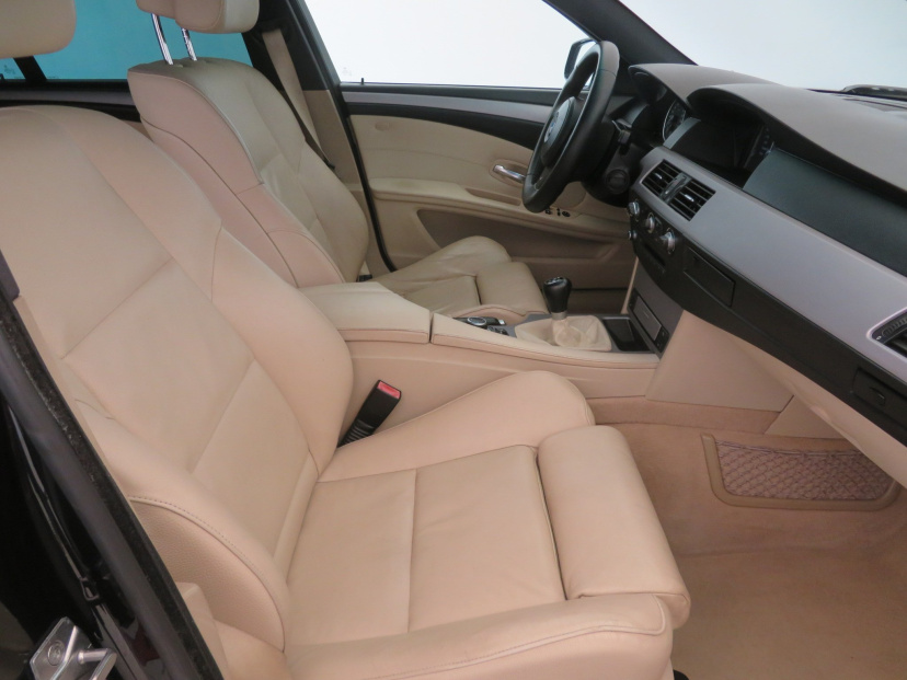 BMW 5, 2010