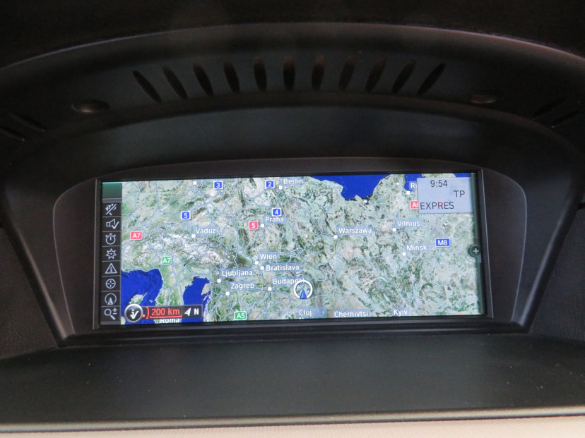 BMW 5, 2010