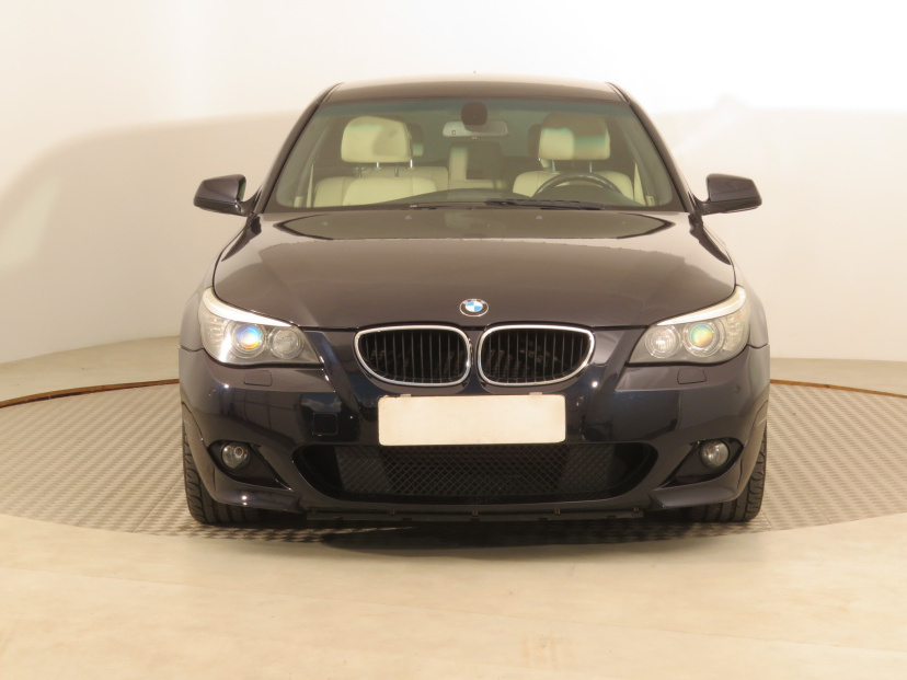 BMW 5, 2010