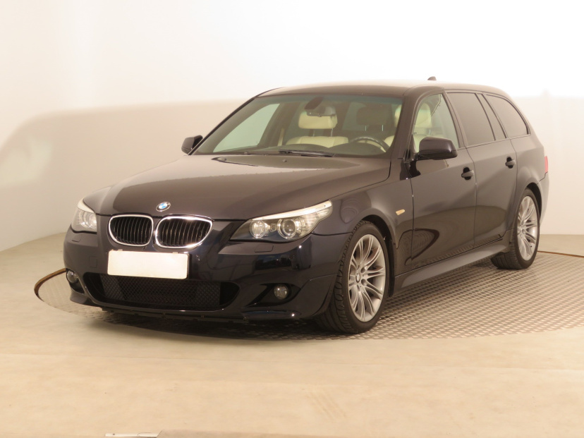BMW 5, 2010