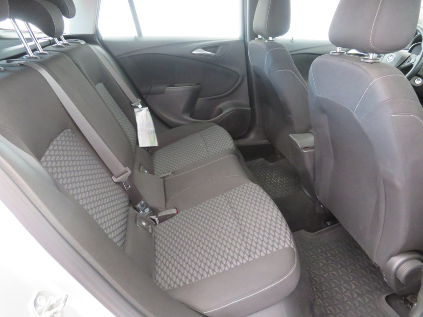 Opel Astra, 2016