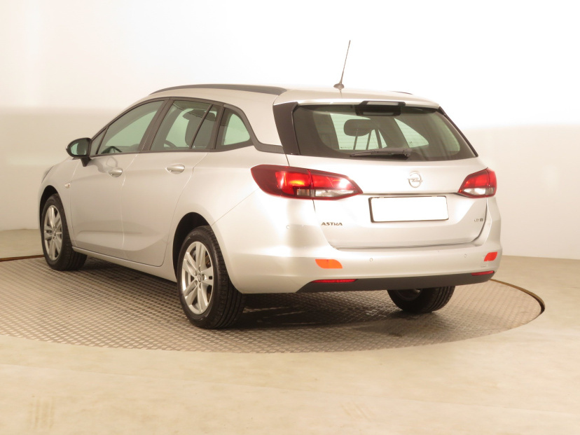 Opel Astra, 2016