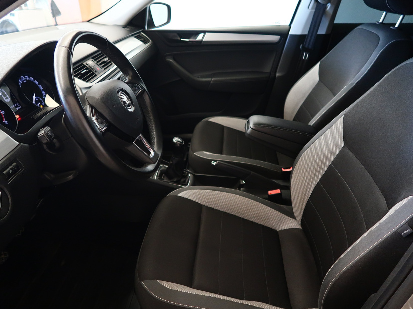 Škoda Rapid Spaceback, 2017
