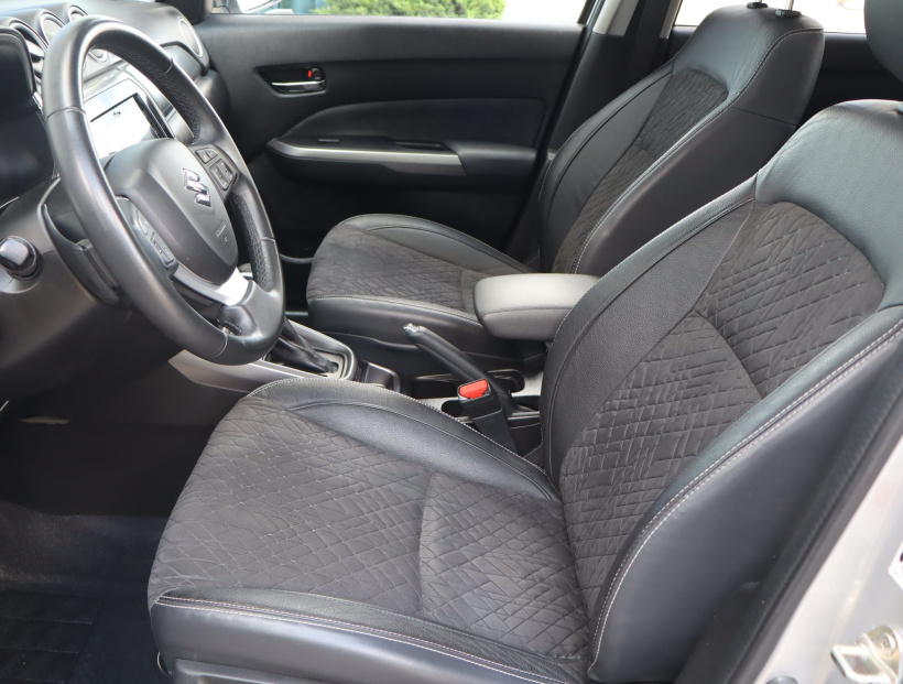 Suzuki Vitara, 2022