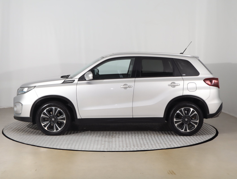 Suzuki Vitara, 2022