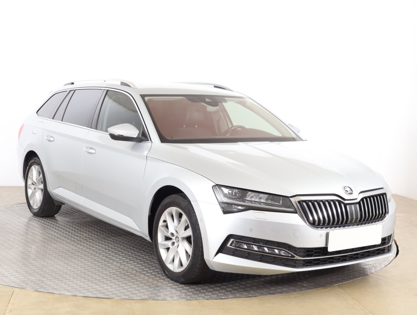 Škoda Superb, 2021