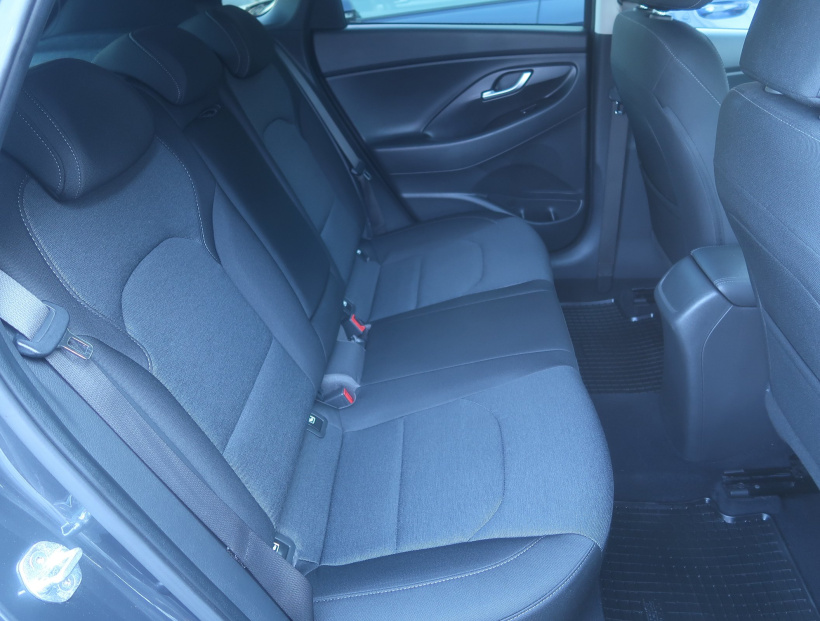 Hyundai i30, 2021