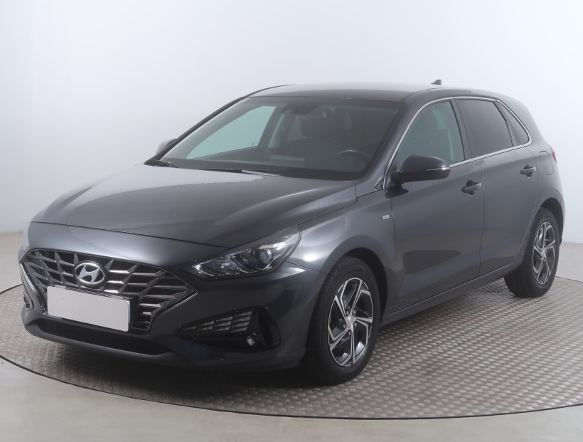 Hyundai i30, 2021