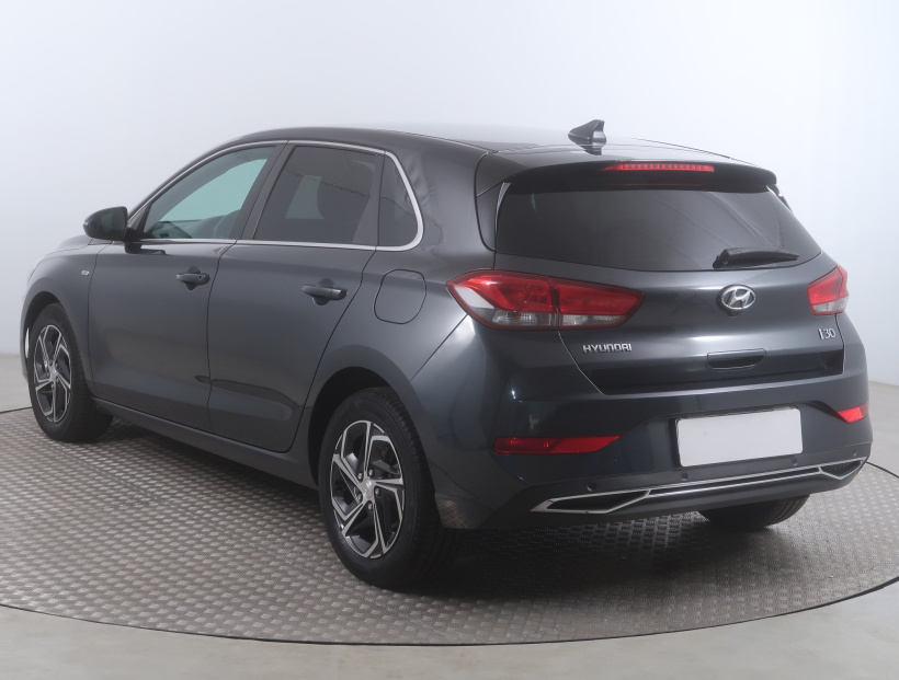 Hyundai i30, 2021