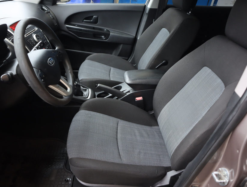 Kia Ceed, 2012