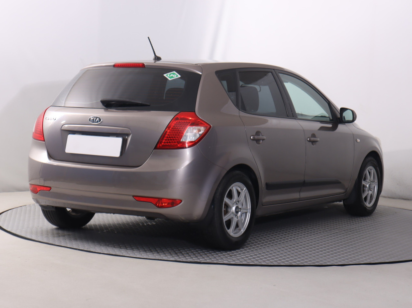 Kia Ceed, 2012